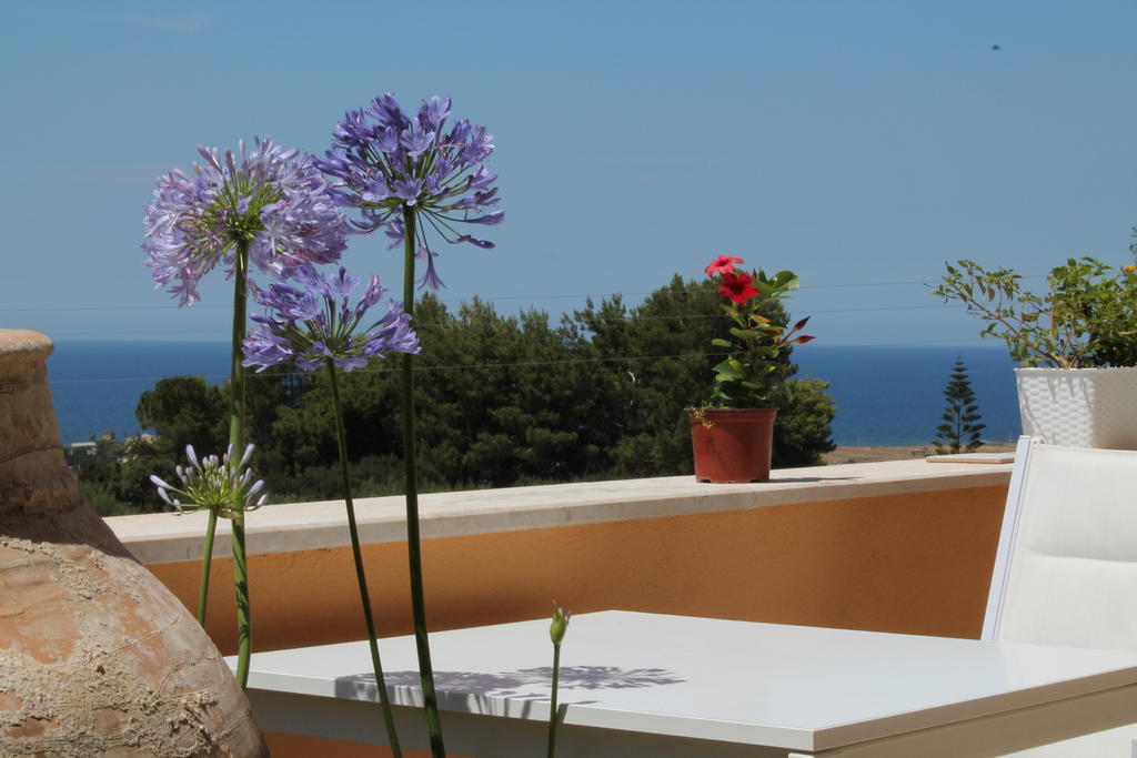 Casale Belvedere Vista Mare Valderice Exterior foto