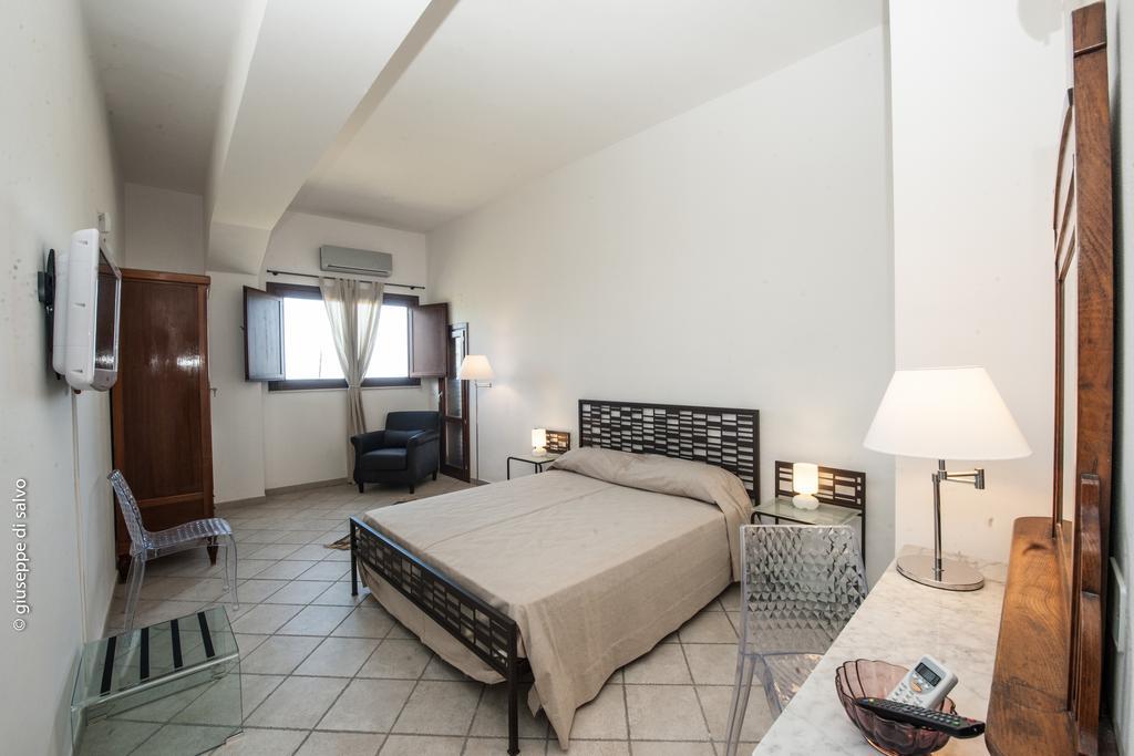 Casale Belvedere Vista Mare Valderice Zimmer foto